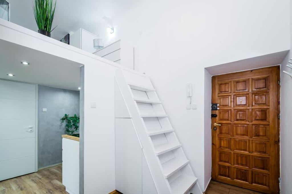 Royal City Apartment 40 M2 Krakow Bagian luar foto